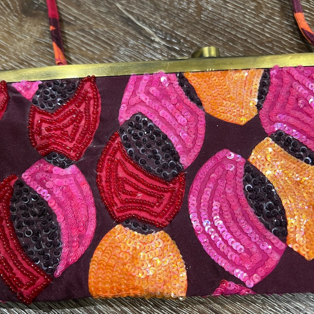 Santi beaded with sequence Colorful Patterned Clutch Bag - Picture 9 of 10